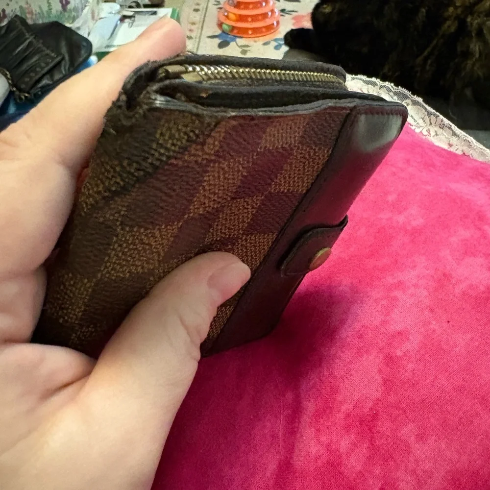 Louis Vuitton Monogram Compact Wallet - Picture 5 of 12